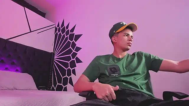 JuanSixx online show from 4, 10, 2025