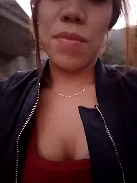 Snapshot of nhinhi-sexy chatting on 2, 12, 2025 nhinhi-sexy online show from 2, 12, 2025