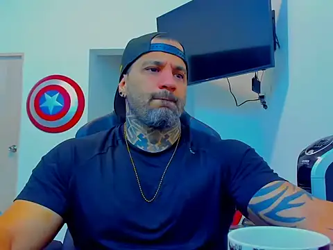 JoshRigby online show from 24, 10, 2025