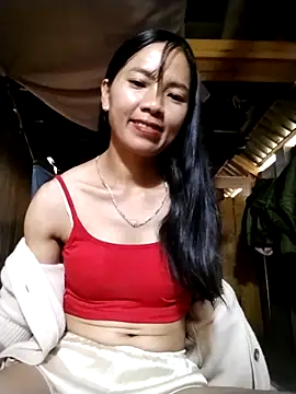 Snapshot of lmc-zz chatting on 8, 10, 2025 lmc-zz online show from 8, 10, 2025