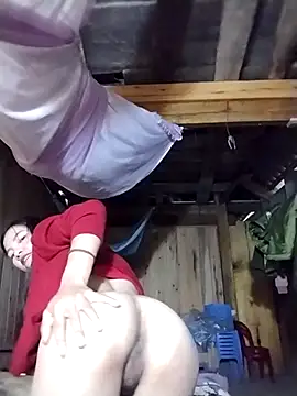 Snapshot of lmc-zz chatting on 14, 11, 2025 lmc-zz online show from 14, 11, 2025