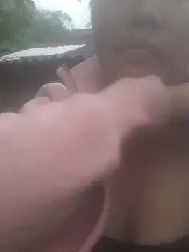 Snapshot of bree-zz chatting on 11, 11, 2025 bree-zz online show from 11, 11, 2025