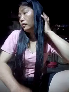 Snapshot of bree-zz chatting on 9, 5, 2026 bree-zz online show from 9, 5, 2026