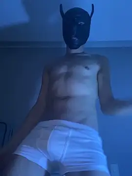 Snapshot of zamir333 chatting on 11, 10, 2025 zamir333 online show from 11, 10, 2025