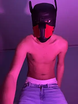 Snapshot of zamir333 chatting on 16, 10, 2025 zamir333 online show from 16, 10, 2025