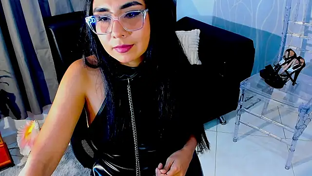 Snapshot of EmilyValk chatting on 3, 10, 2025 EmilyValk online show from 3, 10, 2025