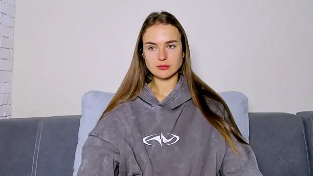 LilMary  online show from 1, 12, 2025