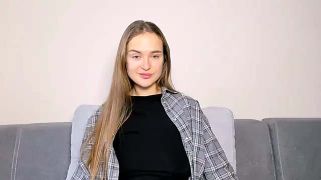 LilMary  online show from 18, 12, 2025