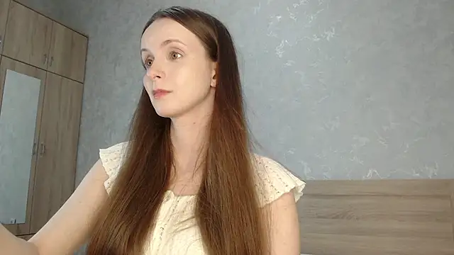 Yourplayfulspark online show from 4, 10, 2025