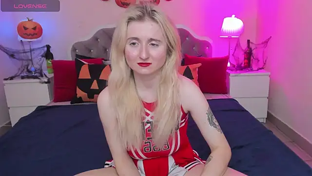 CamillaDreamer online show from 19, 10, 2025