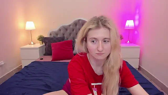 CamillaDreamer online show from 18, 11, 2025