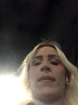 Snapshot of alexawinterrr chatting on 30, 10, 2025 alexawinterrr online show from 30, 10, 2025