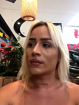 Snapshot of alexawinterrr chatting on 14, 12, 2025 alexawinterrr online show from 14, 12, 2025