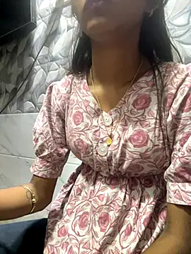 Nencycute1 online show from 3, 10, 2025