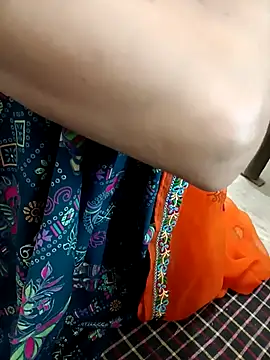 Snapshot of kavita_bhabi chatting on 14, 10, 2025 kavita bhabi online show from 14, 10, 2025