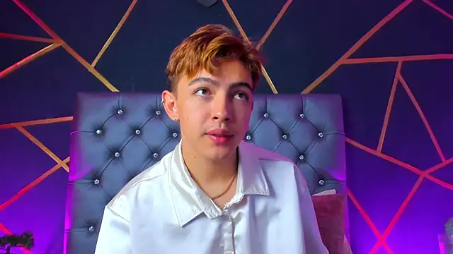 Lian Miller1  online show from 4, 11, 2025