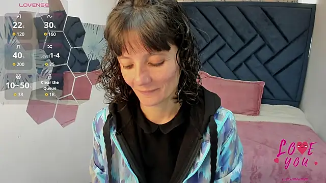 Snapshot of Valery_More__ chatting on 30, 6, 2026 Valery More online show from 30, 6, 2026