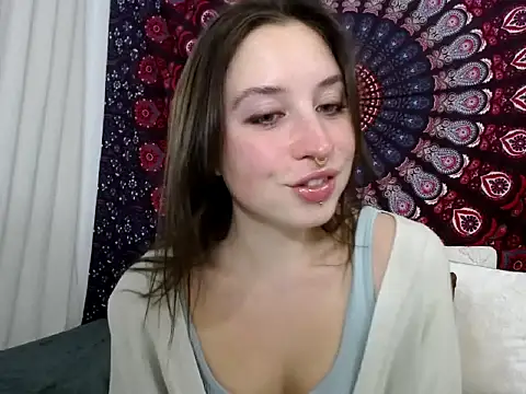 AdalynKiss online show from 27, 11, 2025