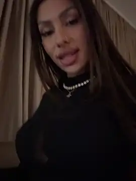 Snapshot of Candy_flippp chatting on 14, 11, 2025 Candy flippp online show from 14, 11, 2025