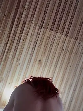 Snapshot of NICOLLE__12 chatting on 9, 10, 2025 NICOLLE 12 online show from 9, 10, 2025