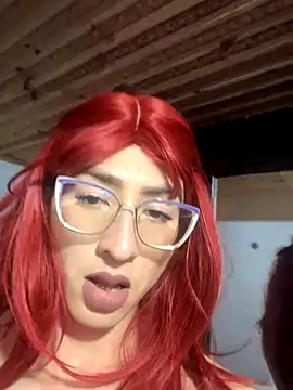 Snapshot of NICOLLE__12 chatting on 25, 10, 2025 NICOLLE 12 online show from 25, 10, 2025