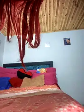 Snapshot of NICOLLE__12 chatting on 6, 11, 2025 NICOLLE 12 online show from 6, 11, 2025