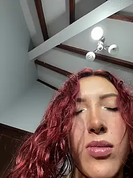 SelenaRouge1 online show from 15, 1, 2026