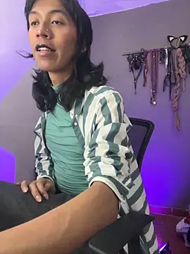 MadamLeRouge online show from 5, 11, 2025