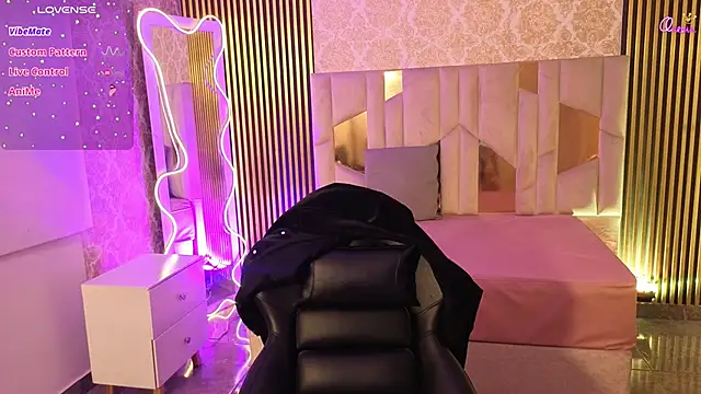 Ixchel tay online show from 24, 3, 2026