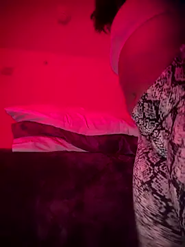 Snapshot of bellacagyal chatting on 20, 12, 2025 bellacagyal online show from 20, 12, 2025