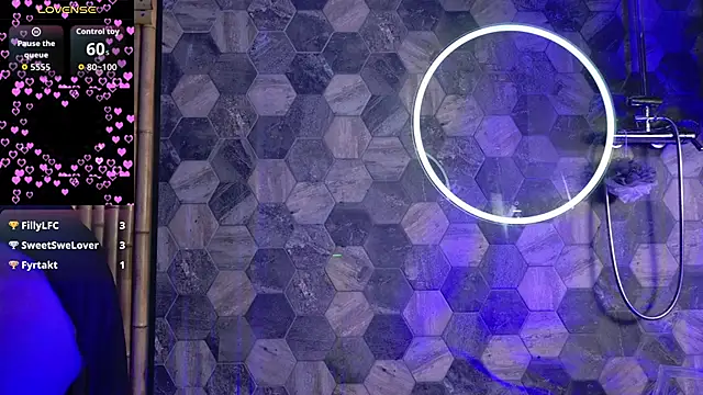 luna son online show from 1, 10, 2025