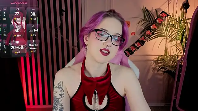 luna son online show from 28, 10, 2025