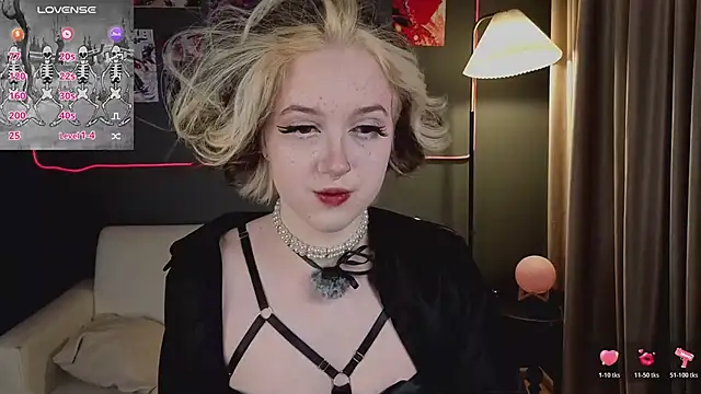 luna son online show from 8, 4, 2026