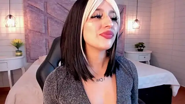 Maya Rivers online show from 11, 6, 2026