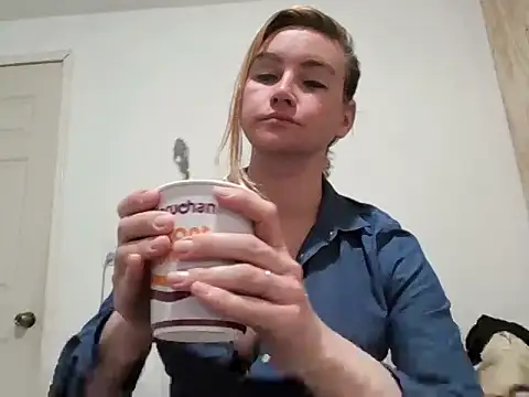 Snapshot of vagimosa chatting on 13, 10, 2025 vagimosa online show from 13, 10, 2025