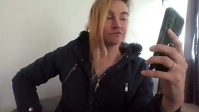 Snapshot of vagimosa chatting on 28, 11, 2025 vagimosa online show from 28, 11, 2025