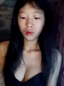 Snapshot of Khanhu_xx chatting on 21, 10, 2025 Khanhu xx online show from 21, 10, 2025