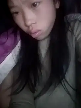 Snapshot of Khanhu_xx chatting on 3, 12, 2025 Khanhu xx online show from 3, 12, 2025