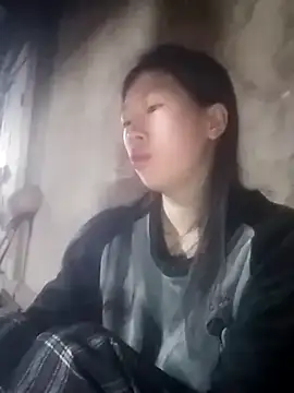 Snapshot of Khanhu_xx chatting on 15, 12, 2025 Khanhu xx online show from 15, 12, 2025