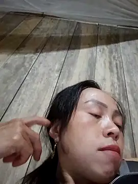 Tuyet xx online show from 20, 10, 2025