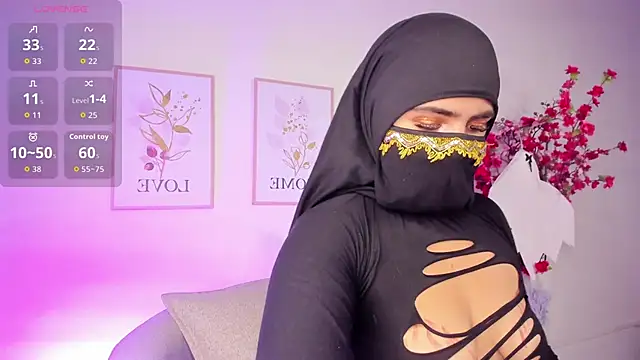 Snapshot of dalila_gool chatting on 8, 10, 2025 dalila gool online show from 8, 10, 2025