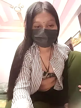 Snapshot of Tanya-905 chatting on 25, 2, 2026 Tanya-905 online show from 25, 2, 2026