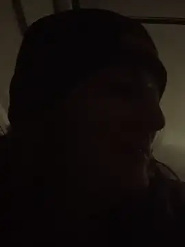 Snapshot of silentasachurchmouse chatting on 25, 11, 2025 silentasachurchmouse online show from 25, 11, 2025