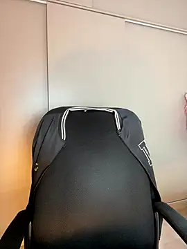 Snapshot of EmilyZuits chatting on 2, 12, 2025 EmilyZuits online show from 2, 12, 2025