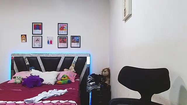 Sebasxxl12 online show from 4, 3, 2026