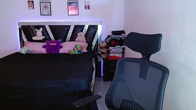 Sebasxxl12 online show from 25, 4, 2026