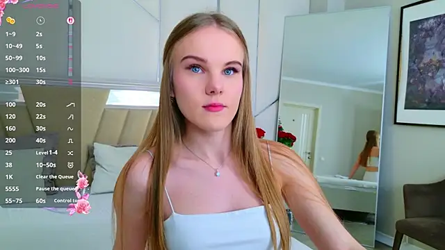 Snapshot of Lili_Lohan chatting on 22, 11, 2025 Lili Lohan online show from 22, 11, 2025