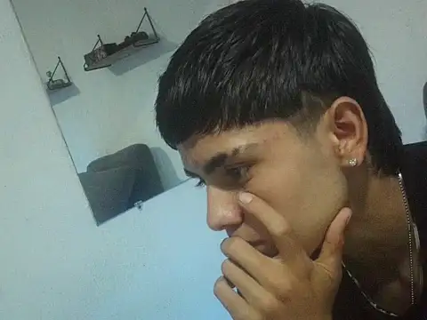 Anthony riverss online show from 28, 11, 2025