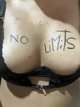 Valentinahot7 online show from 1, 3, 2026