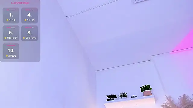 mia juicy  online show from 16, 2, 2026